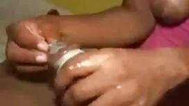 این مرد جوان ، برای  ...