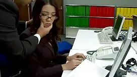 کودک ناز خروس را عکس ...