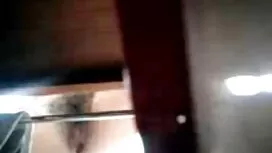 شخص مست ، دیک خود را ...