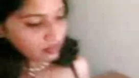 انگشت جنی ساندرز عکس ...